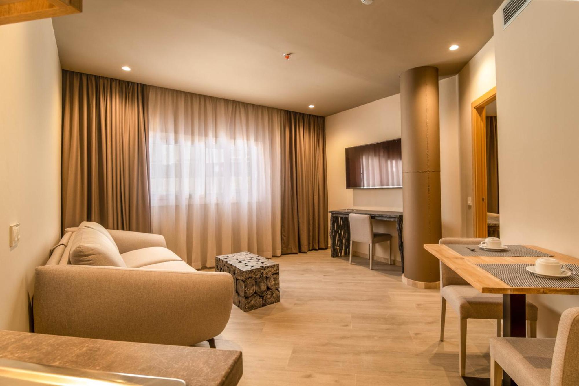 Bahia By Qhotels