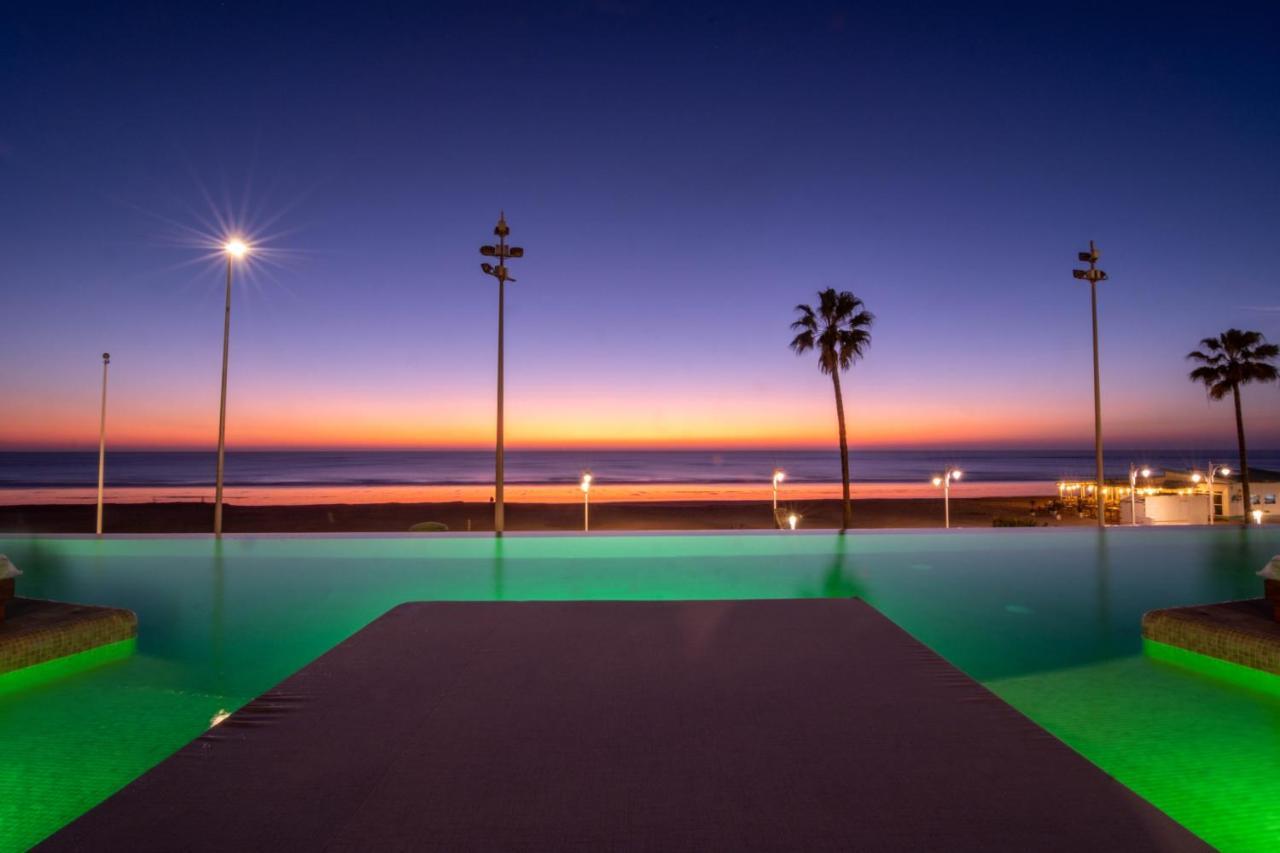Hotel Bahia By Qhotels 4*